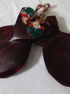 Vintage authentic wood mexican castinets Hand carved